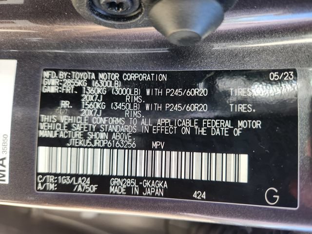 Used 2023 Toyota 4Runner Limited AWD/4WD image 30