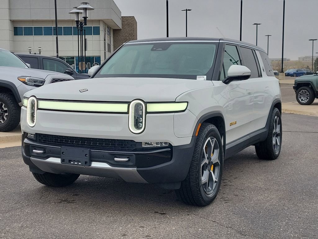 Used 2023 Rivian R1S Adventure AWD/4WD image 8