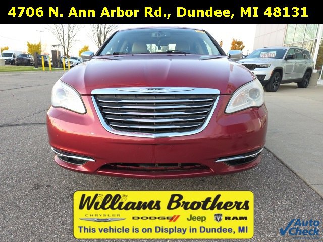 Used 2013 Chrysler 200 Limited w/ Sun/Sound Group image 2