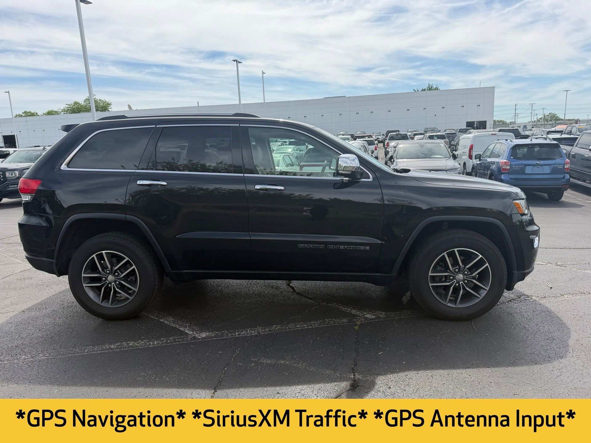 Used 2017 Jeep Grand Cherokee Limited AWD/4WD image 2