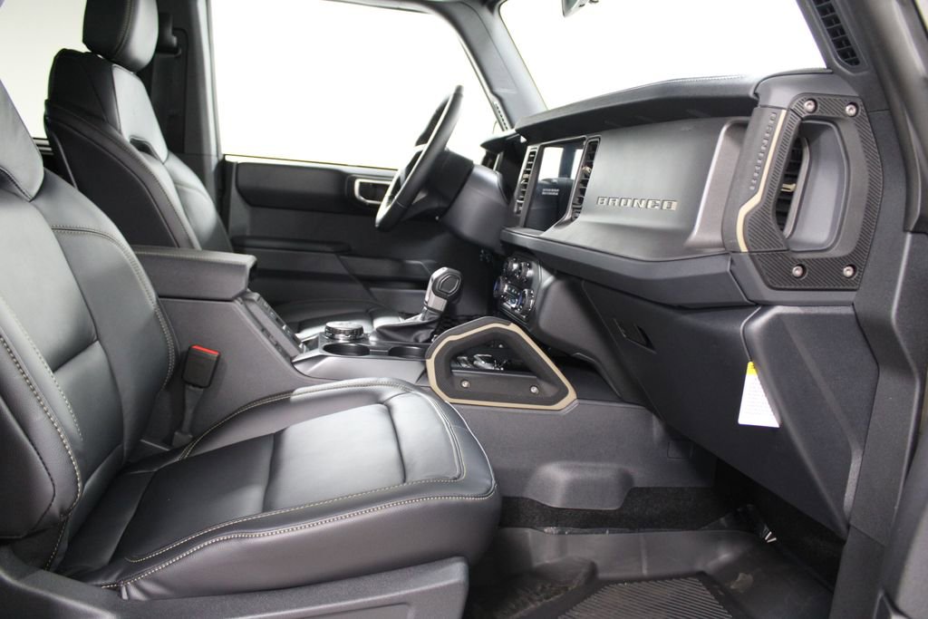 New 2025 Ford Bronco Badlands w/ Matte Film Protection Package image 27