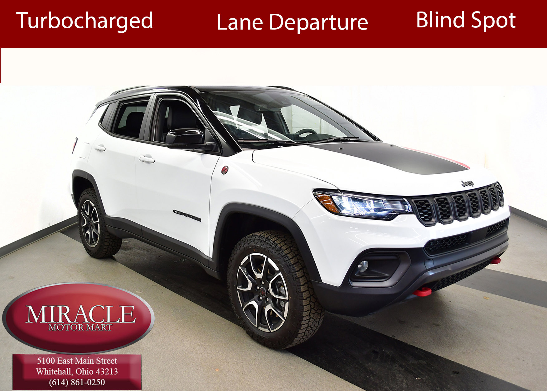 Used 2025 Jeep Compass Trailhawk AWD/4WD image 1
