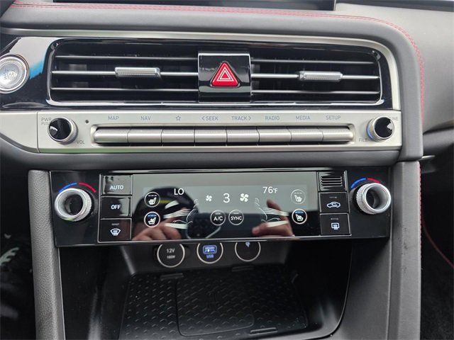 Used 2025 Genesis G70 3.3T Advanced image 18