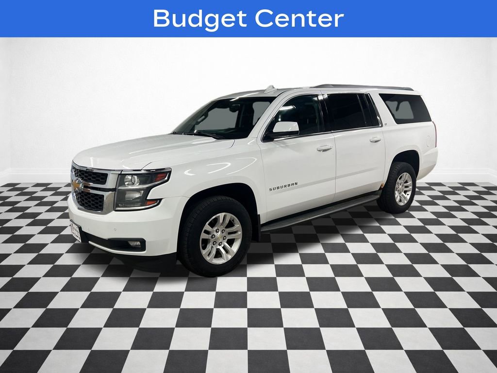 Used 2015 Chevrolet Suburban LT w/ Luxury Package AWD/4WD image 4