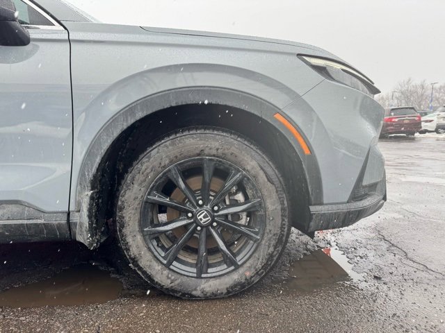 Certified 2025 Honda CR-V Sport image 11