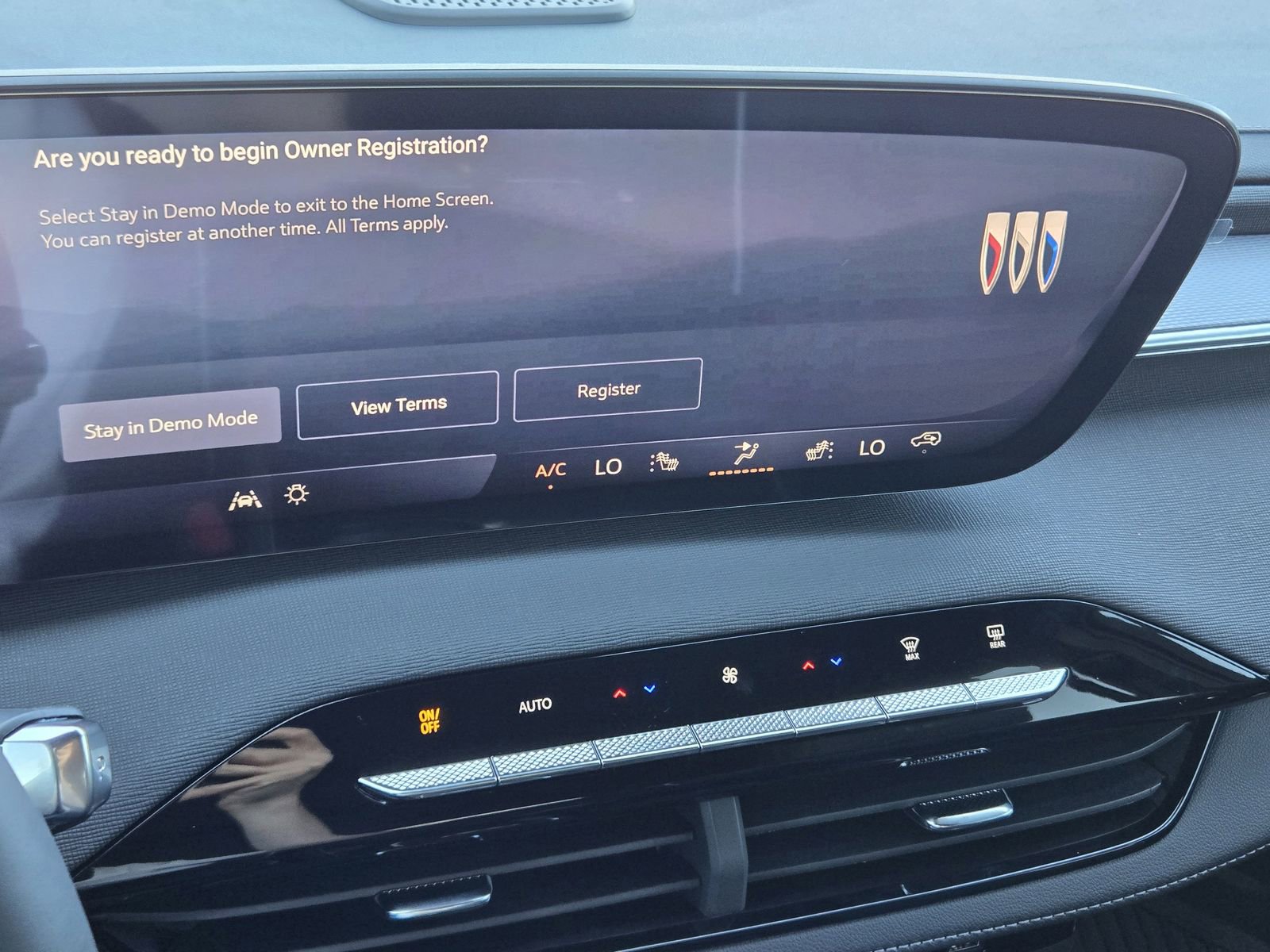 New 2026 Buick Enclave Sport Touring w/ Power Package image 20