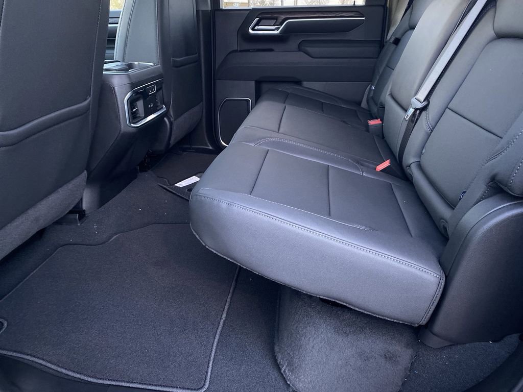New 2026 GMC Sierra 3500 SLT w/ SLT Convenience Package image 36