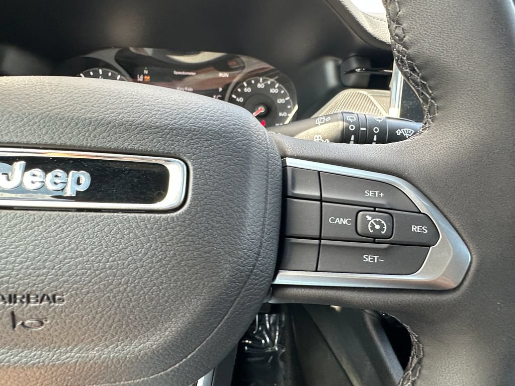 New 2026 Jeep Compass Latitude AWD/4WD image 20