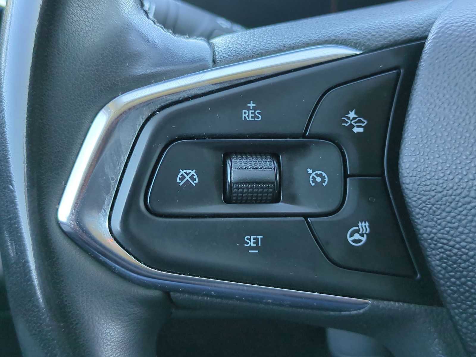 Used 2024 Chevrolet Trax LT w/ Driver Confidence Package image 15