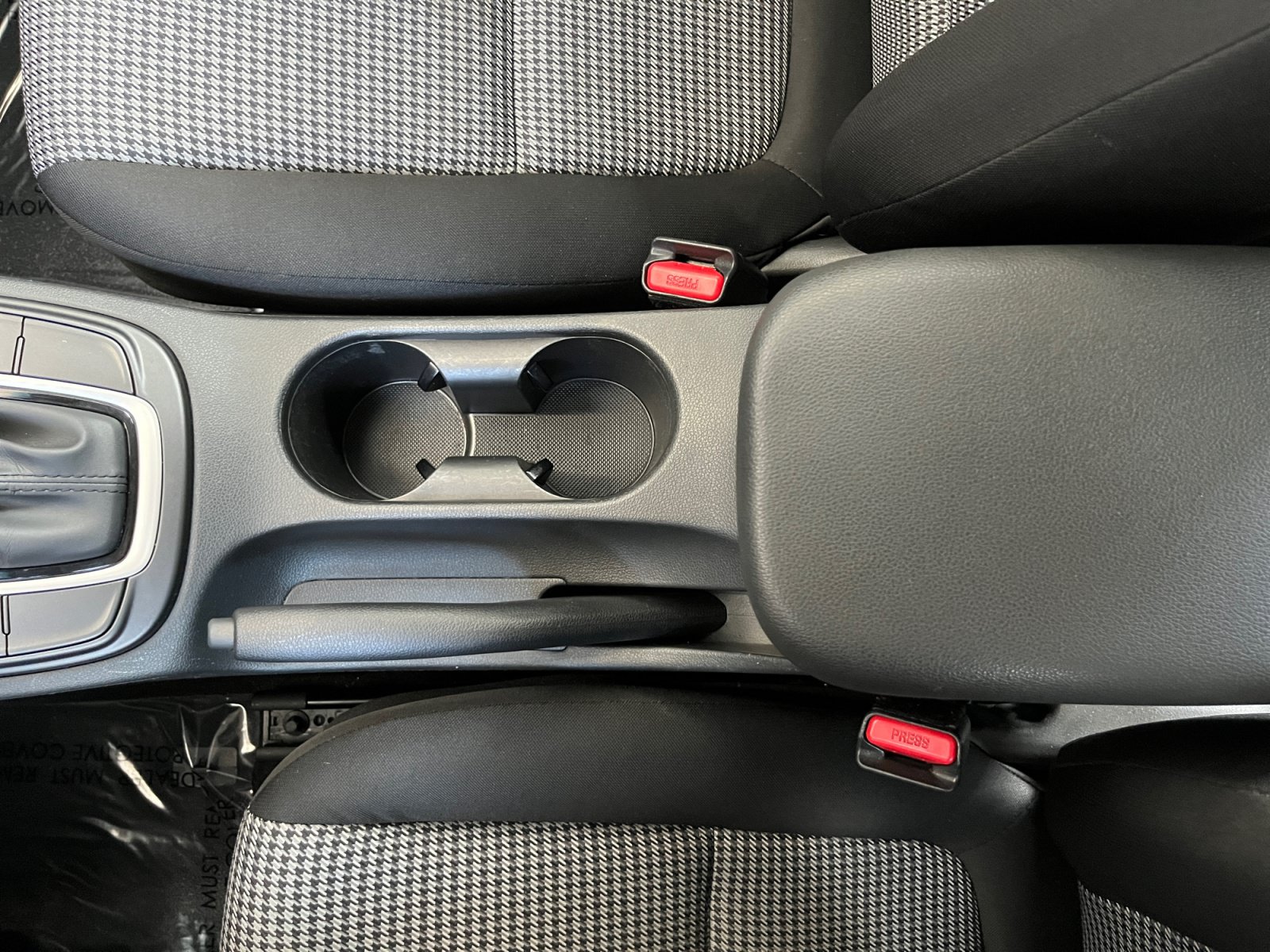 Used 2020 Hyundai Kona SE AWD/4WD image 15