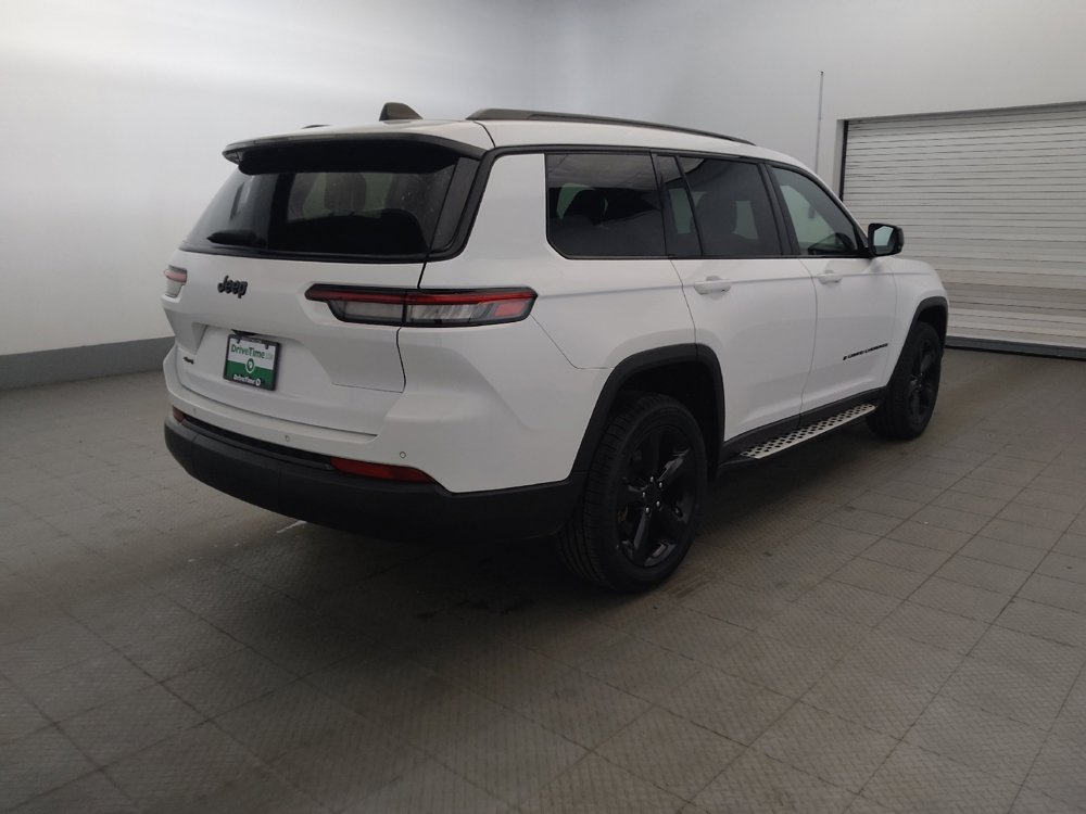 Used 2023 Jeep Grand Cherokee L Laredo AWD/4WD image 9