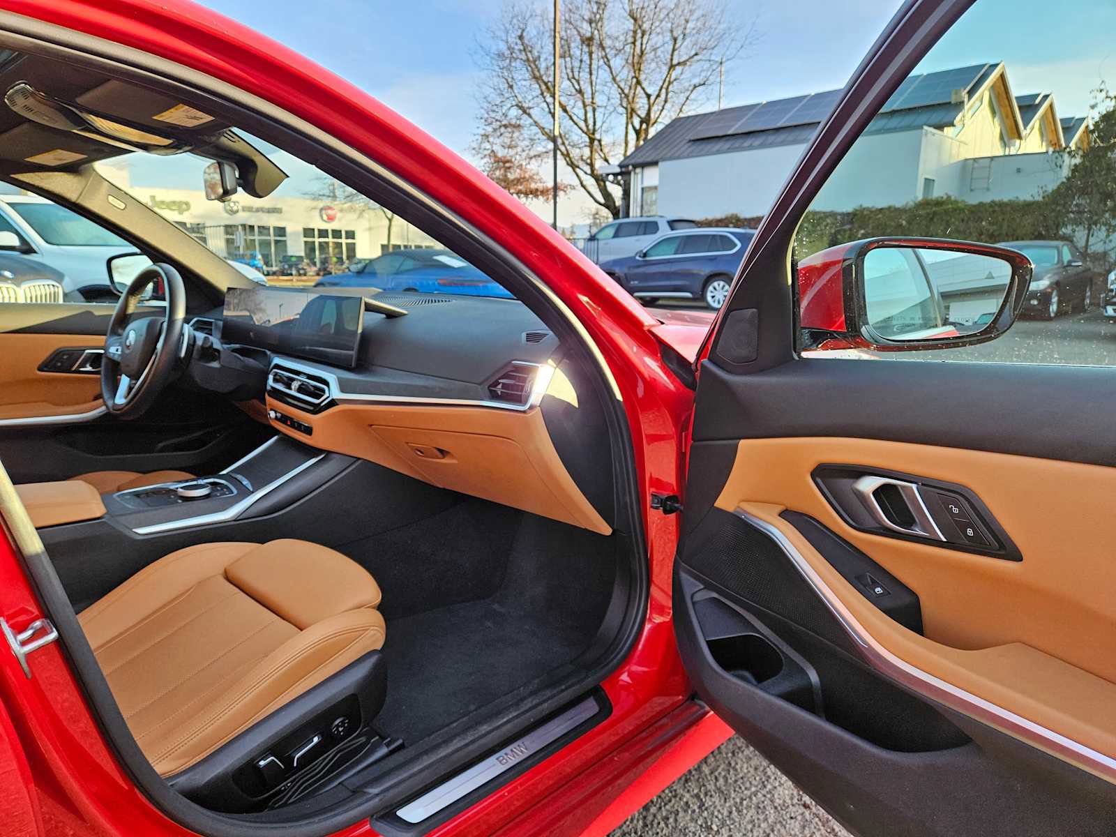 Used 2024 BMW 330i xDrive Sedan w/ Premium Package image 10