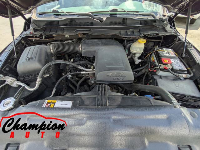 Used 2018 RAM 1500 SLT RWD image 17