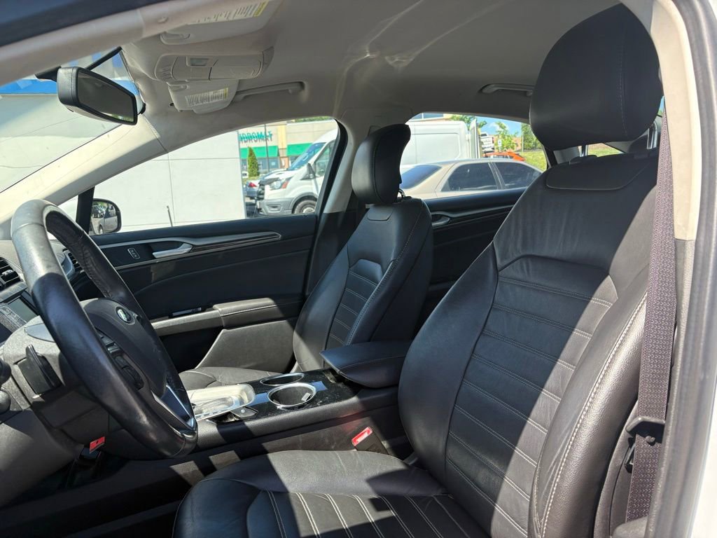 Used 2013 Ford Fusion SE FWD image 6