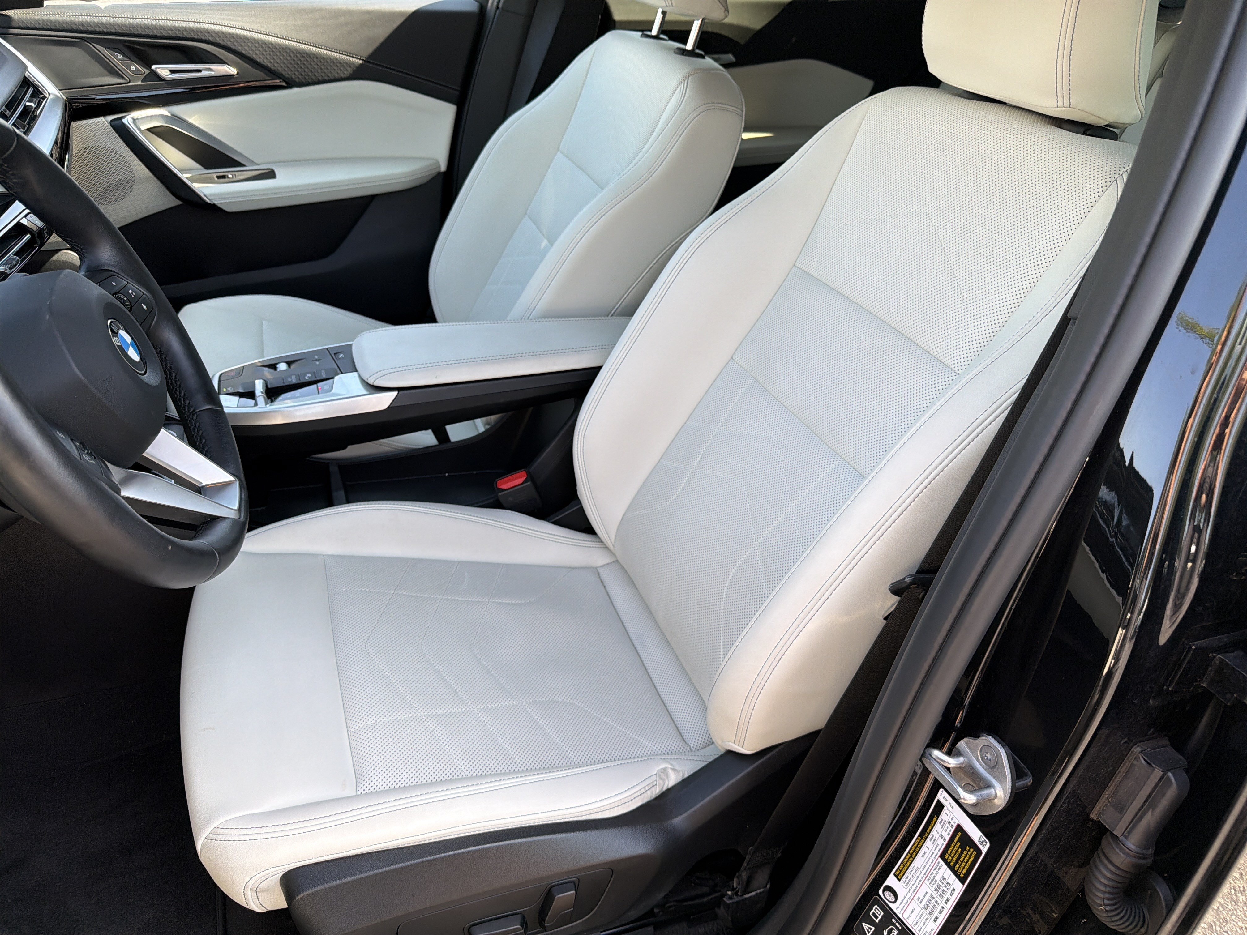 Certified 2026 BMW X2 xDrive28i AWD/4WD image 18