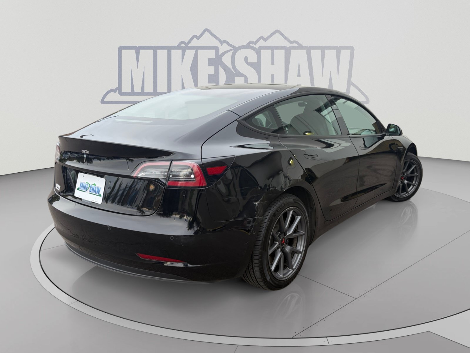 Used 2022 Tesla Model 3 Standard Range RWD image 2