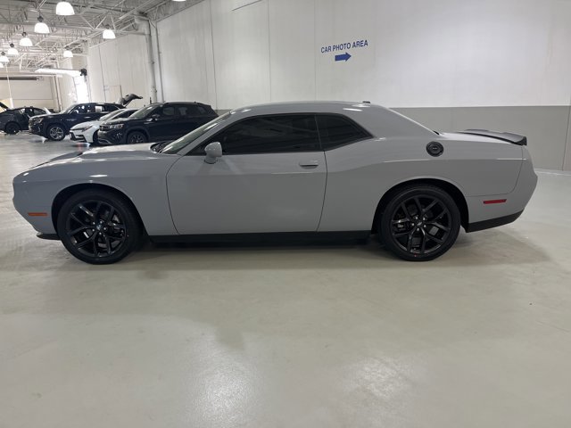 Used 2022 Dodge Challenger SXT w/ Blacktop Package RWD image 5