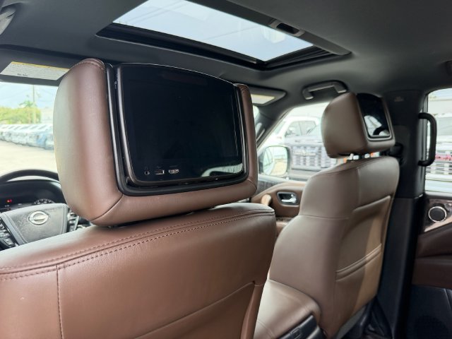 Used 2023 Nissan Armada Platinum w/ Captain's Chairs Package AWD/4WD image 13