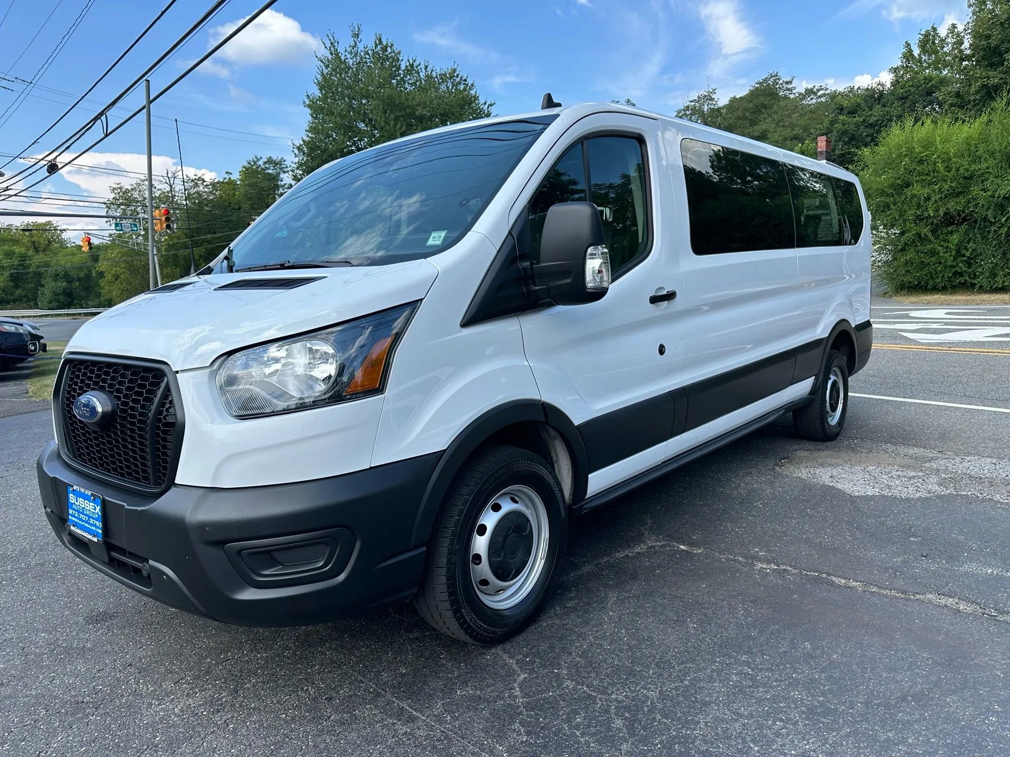 Used 2023 Ford Transit 350 XL image 3