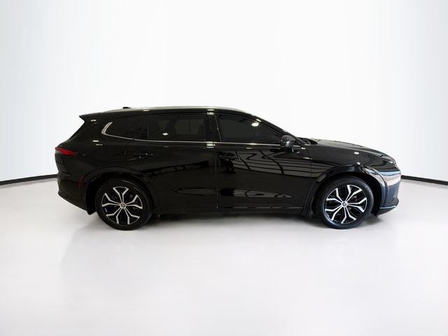 Certified 2025 Toyota Crown Signia AWD/4WD image 7