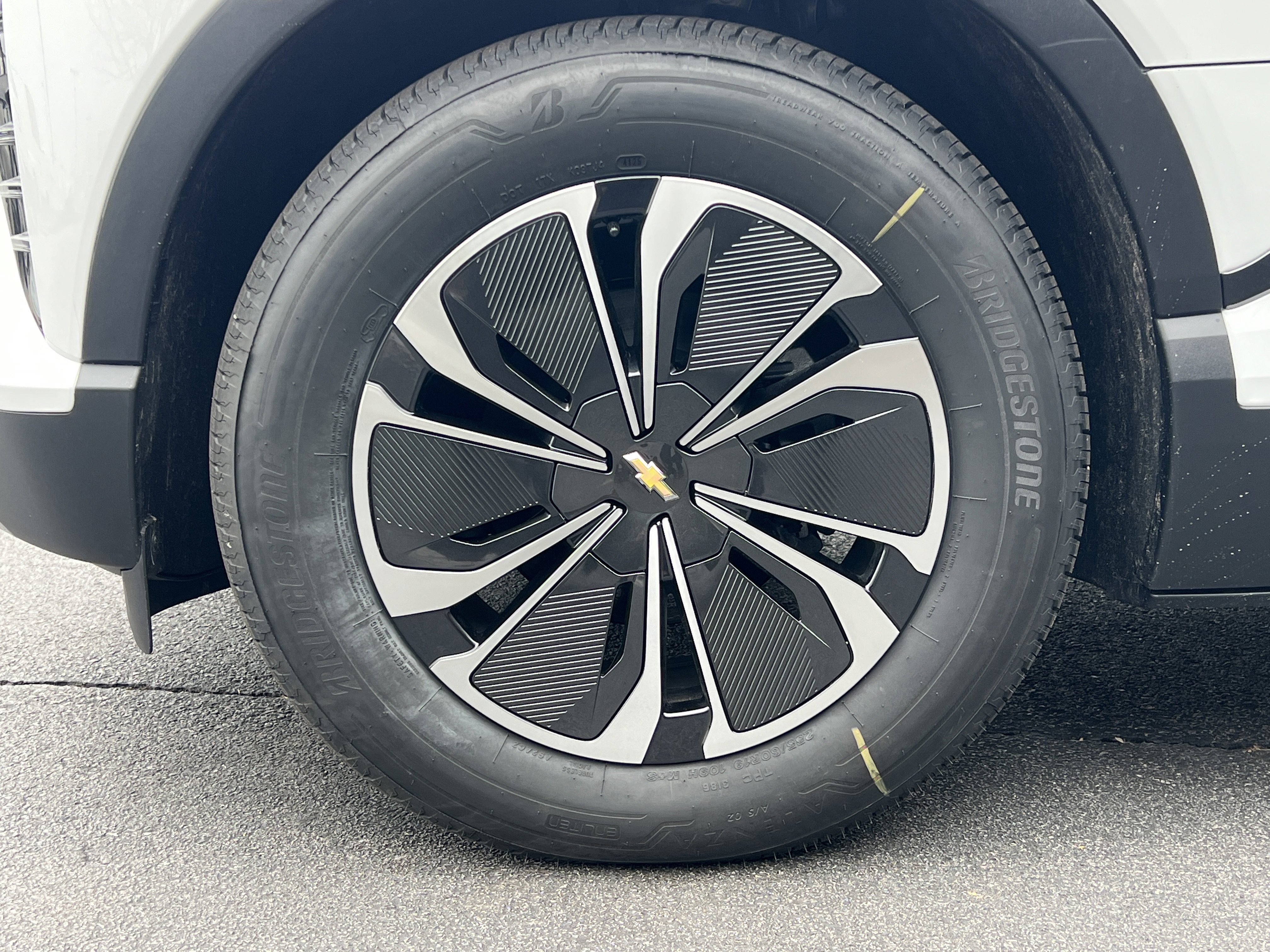 New 2026 Chevrolet Blazer EV LT image 38