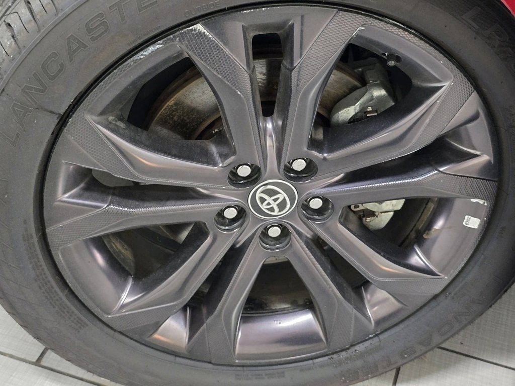 Certified 2021 Toyota Sienna XSE image 10