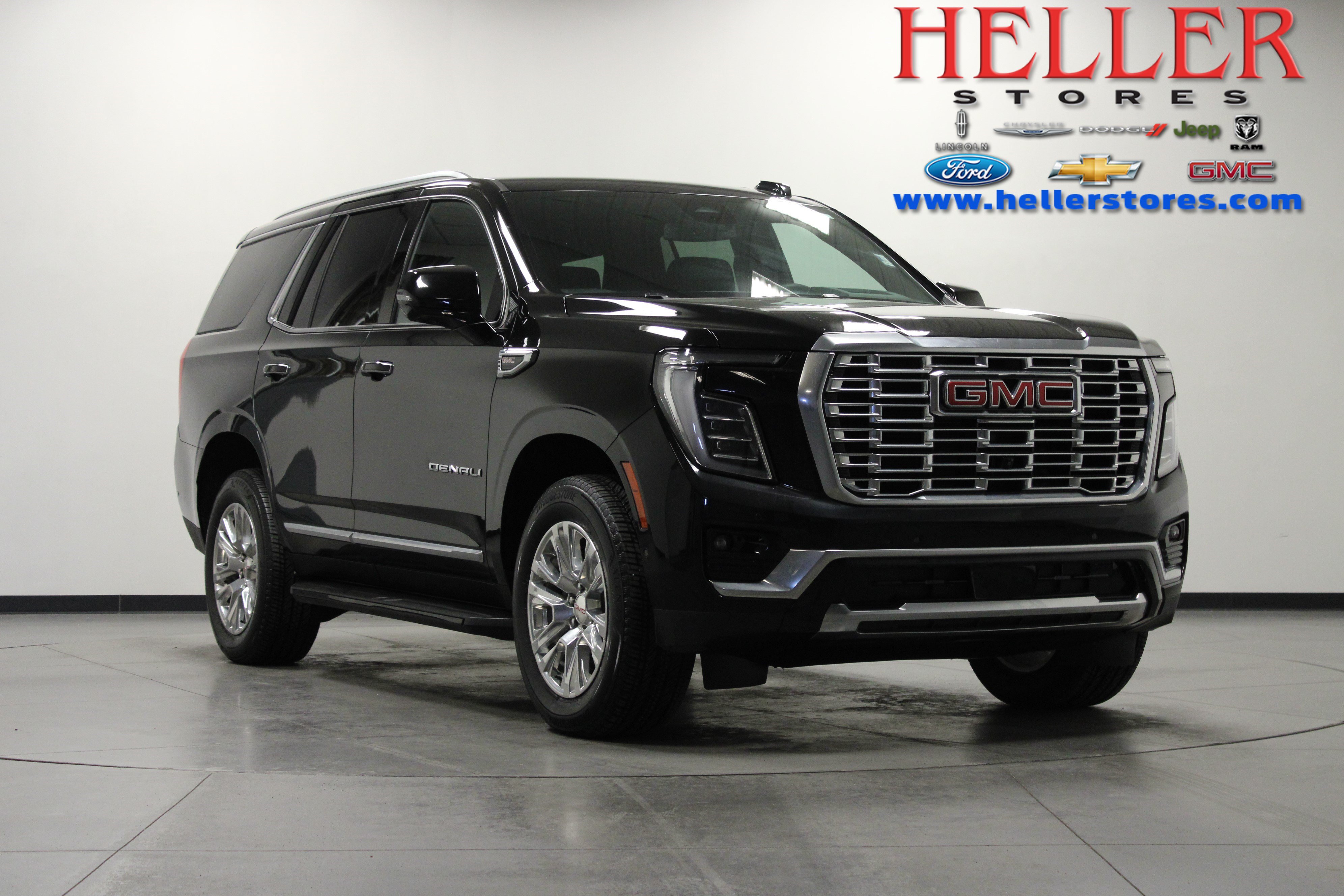Used 2026 GMC Yukon Denali AWD/4WD image 1
