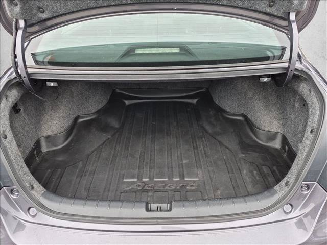 Used 2016 Honda Accord Sport image 6