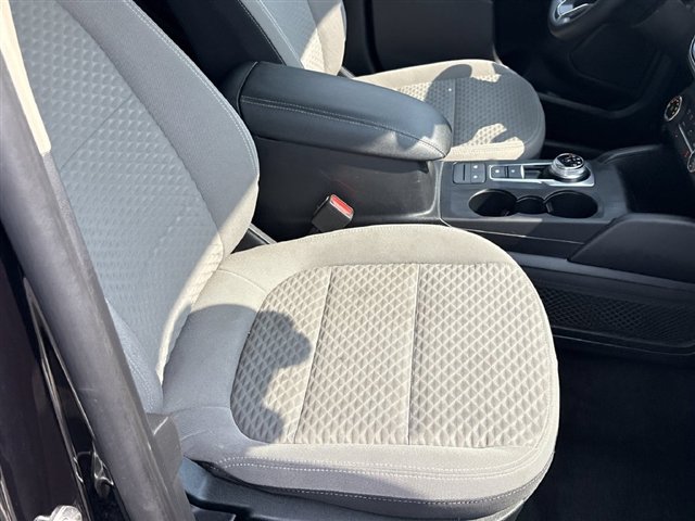 Used 2020 Ford Escape SE AWD/4WD image 26