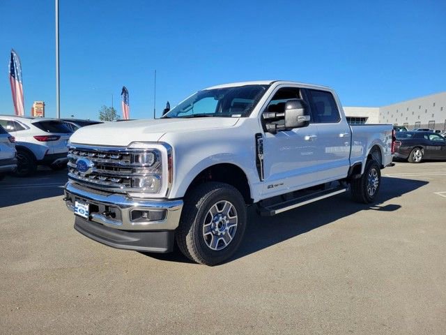 New 2026 Ford F350 Lariat w/ FX4 Off-Road Package image 2