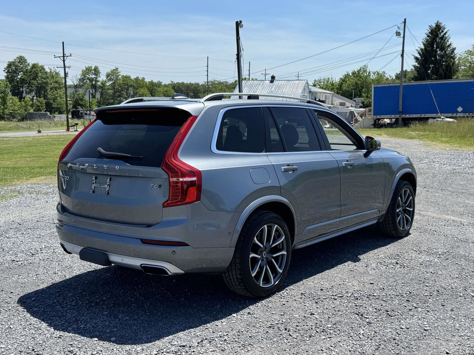 Used 2018 Volvo XC90 T6 Momentum w/ Convenience Package AWD/4WD image 22