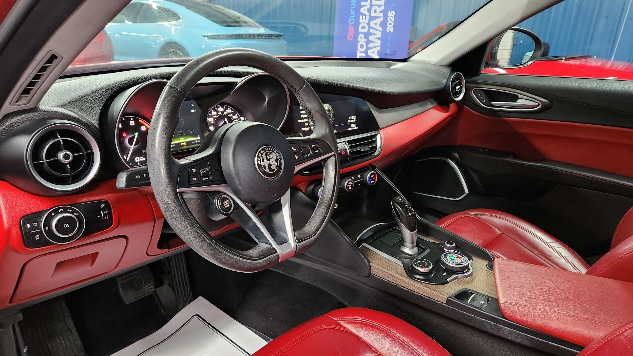 Used 2017 Alfa Romeo Giulia Ti image 8