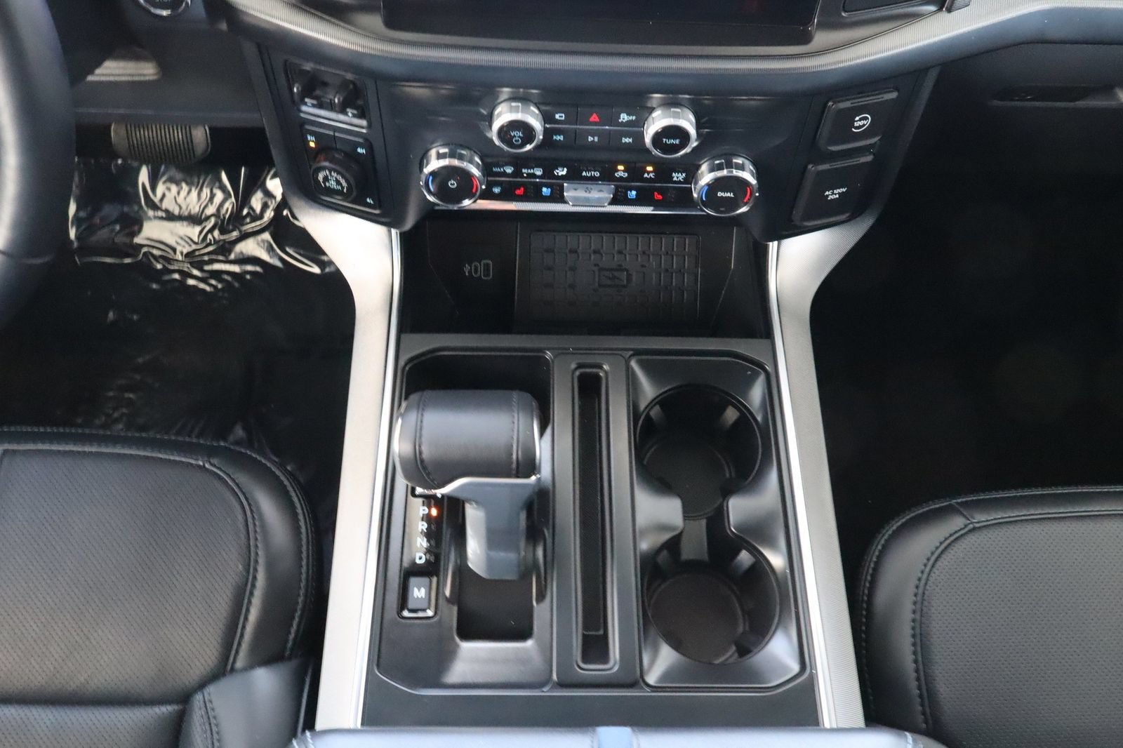 Used 2025 Ford F150 Platinum AWD/4WD image 33