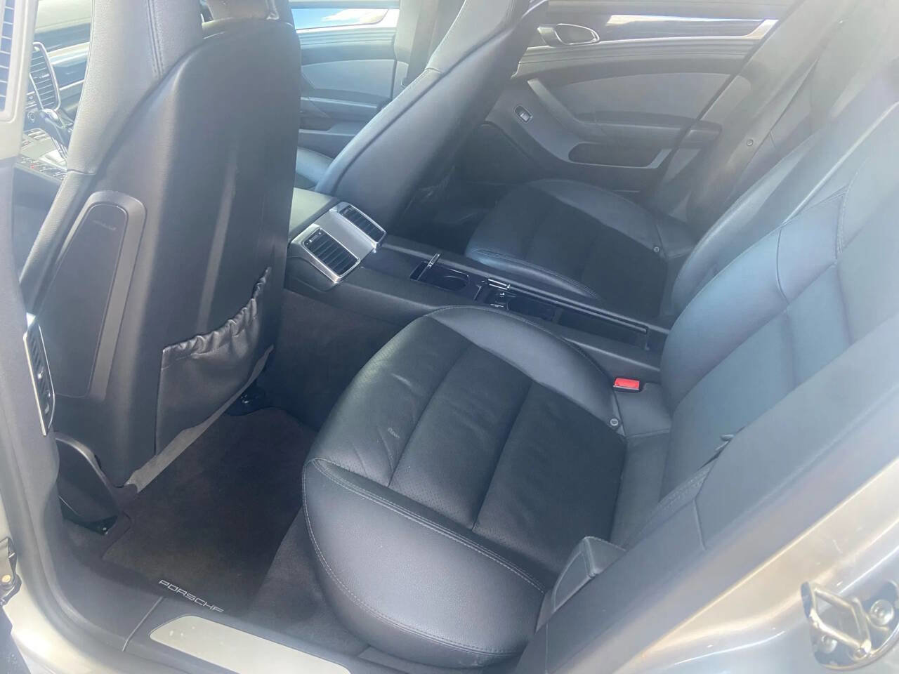 Used 2012 Porsche Panamera 4 image 13