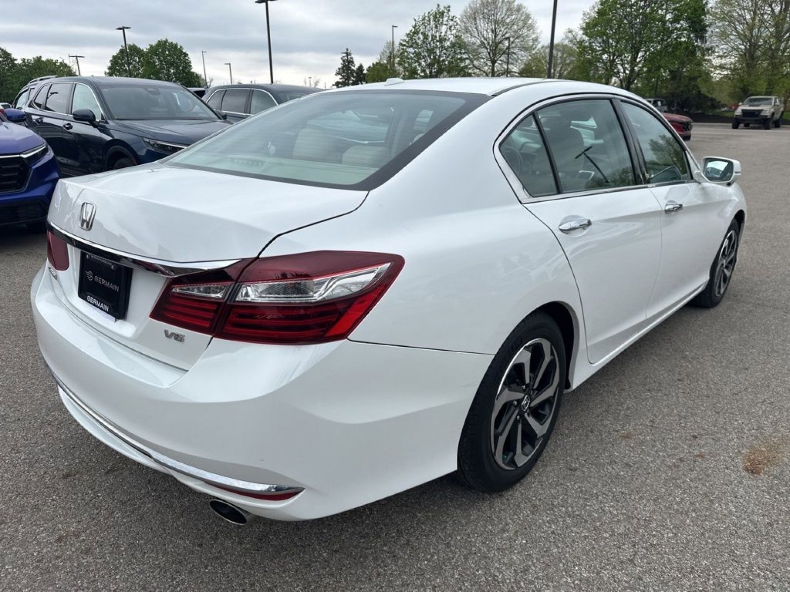 Used 2016 Honda Accord EX-L image 7