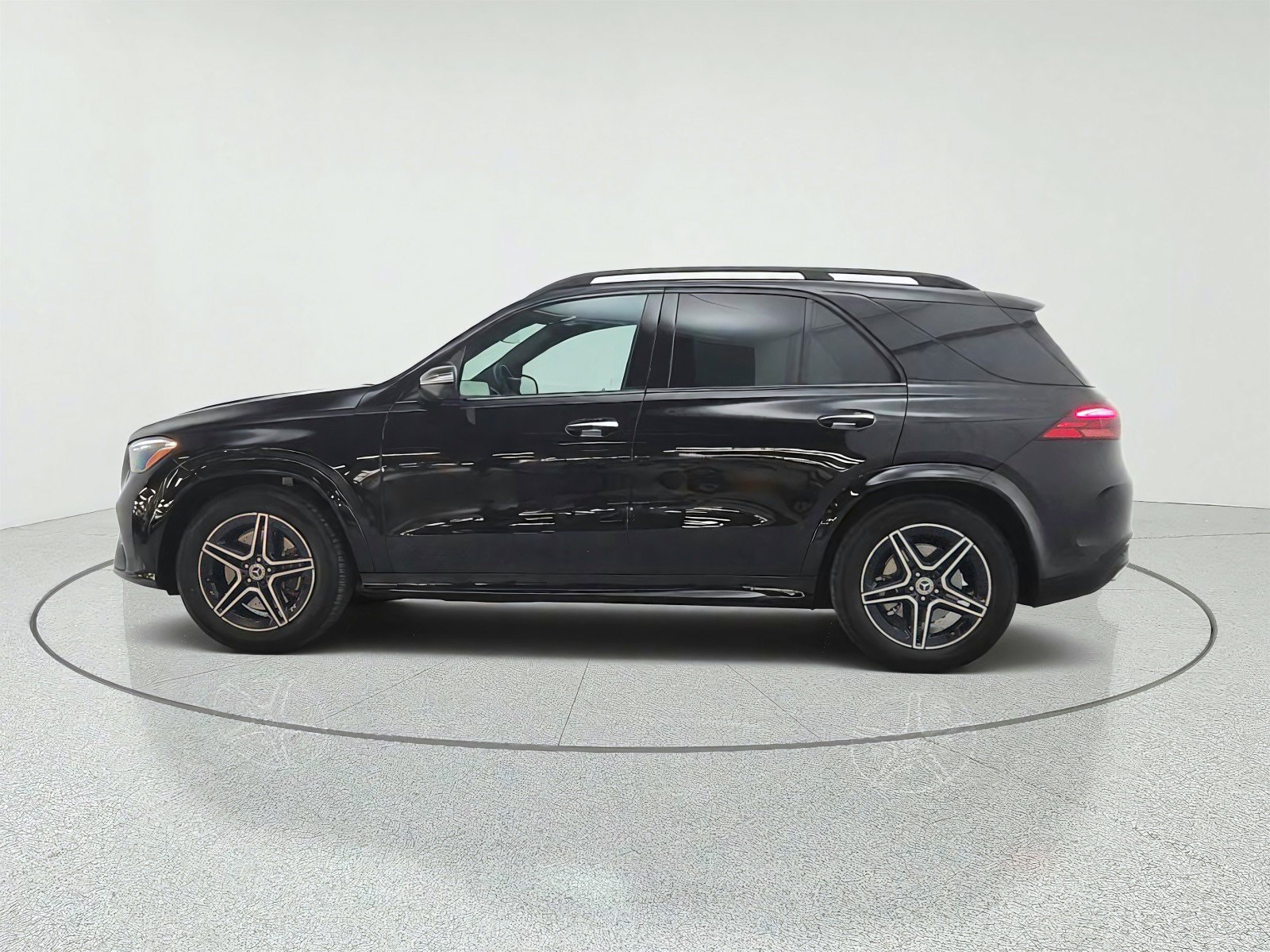 Certified 2026 Mercedes-Benz GLE 450 4MATIC image 8