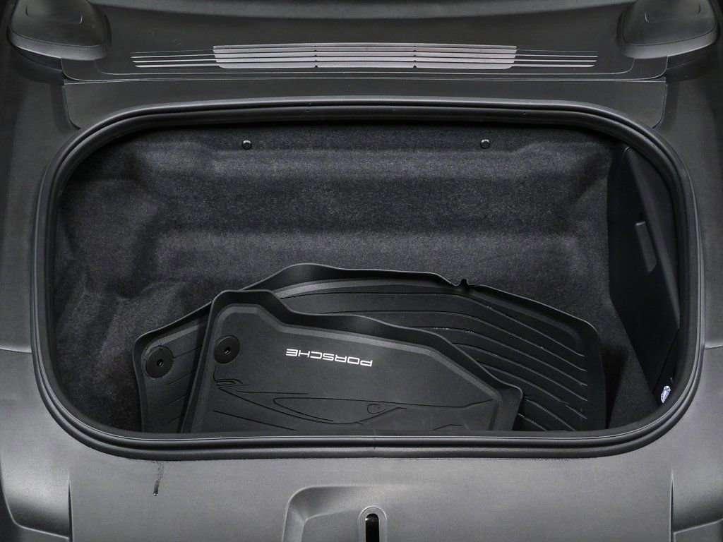 Certified 2024 Porsche 911 Turbo image 38