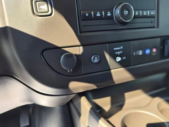 New 2024 Chevrolet Express 4500 w/ Power Convenience Package RWD image 20