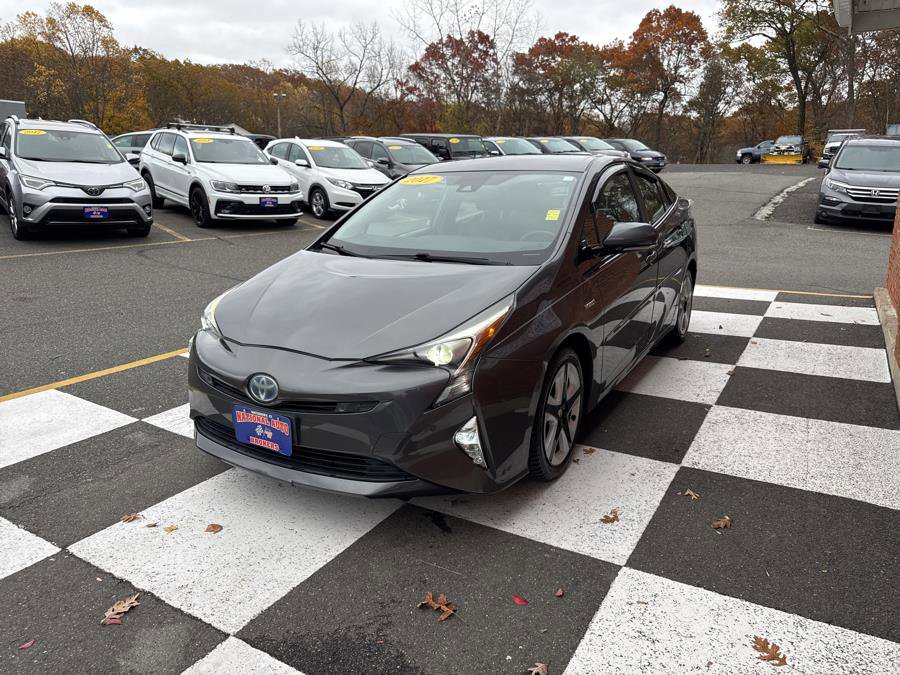 Used 2017 Toyota Prius Four Touring image 5