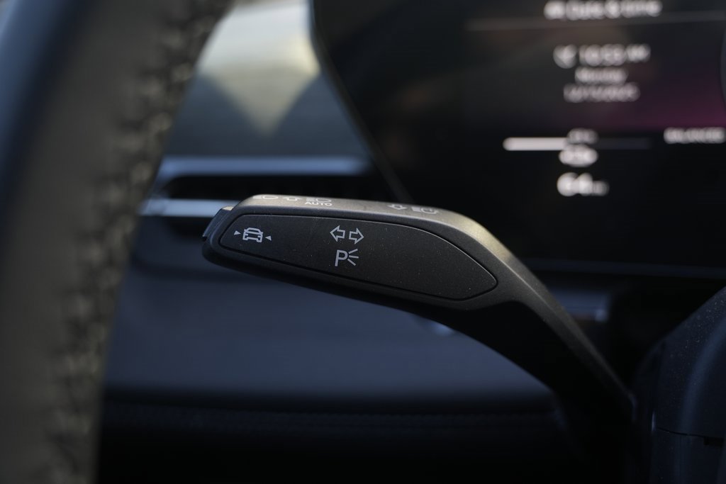 Used 2025 Audi Q6 e-tron Premium Plus w/ Premium Plus image 55