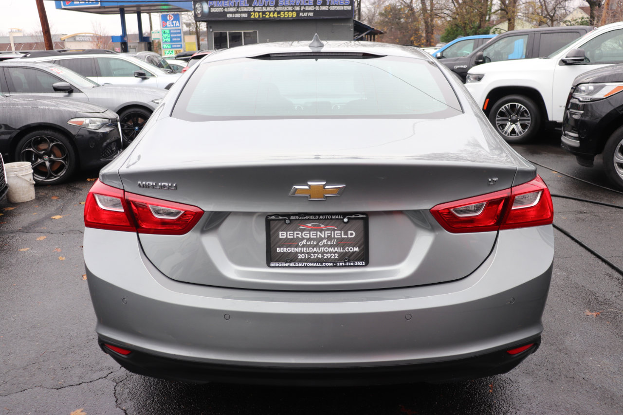 Used 2024 Chevrolet Malibu LT image 4