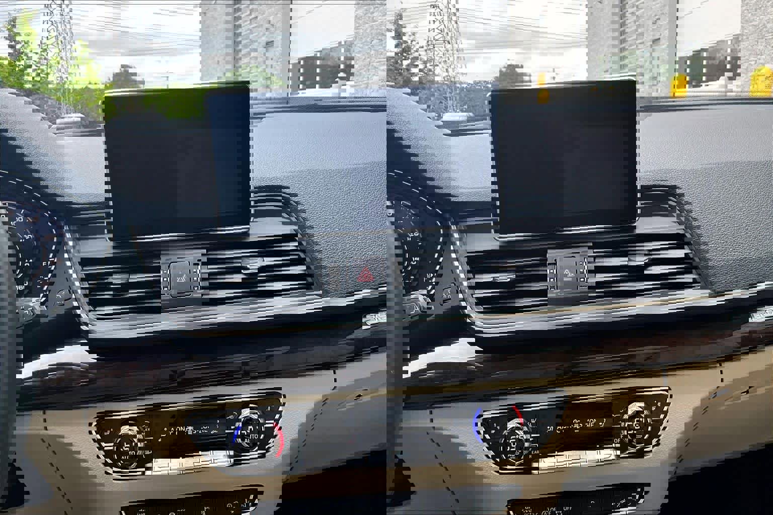 Used 2018 Audi Q5 Prestige w/ Prestige Package image 7