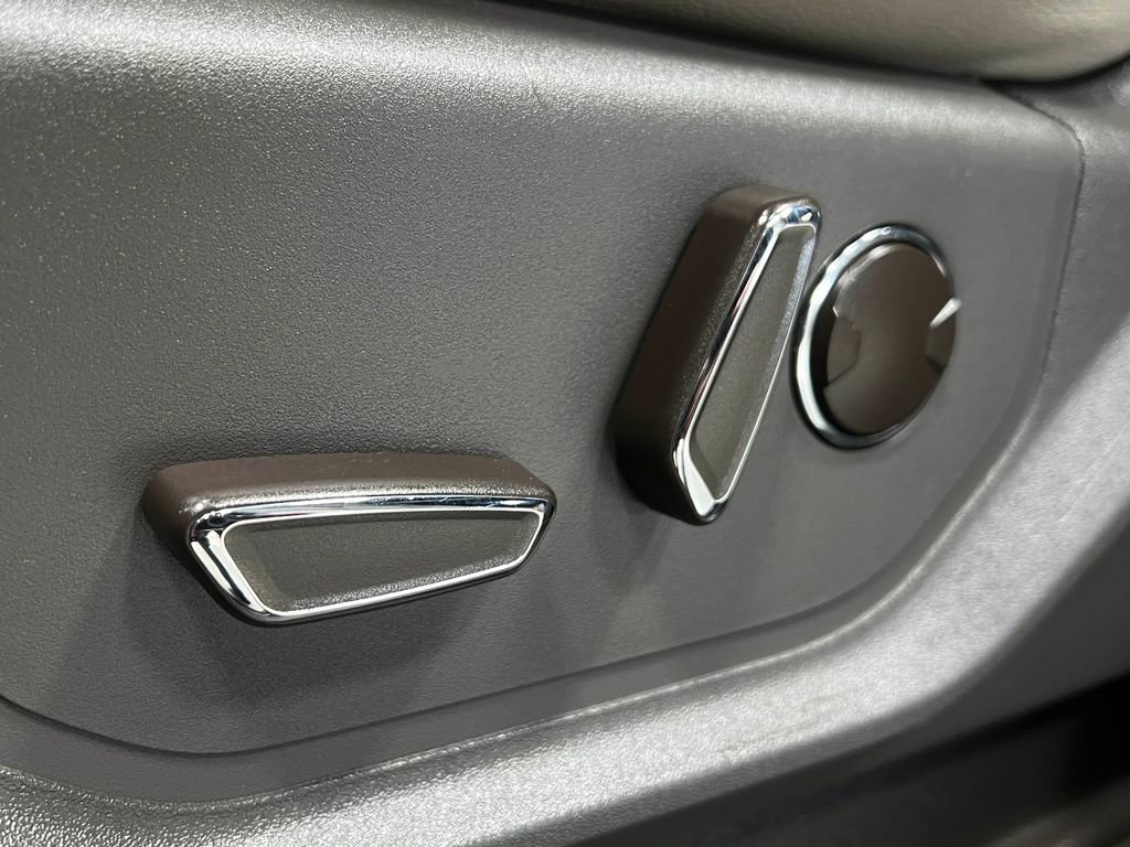 Used 2021 Ford Expedition Limited AWD/4WD image 19
