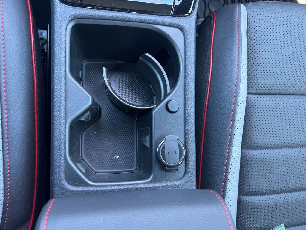 Used 2024 Volkswagen GTI Autobahn image 18