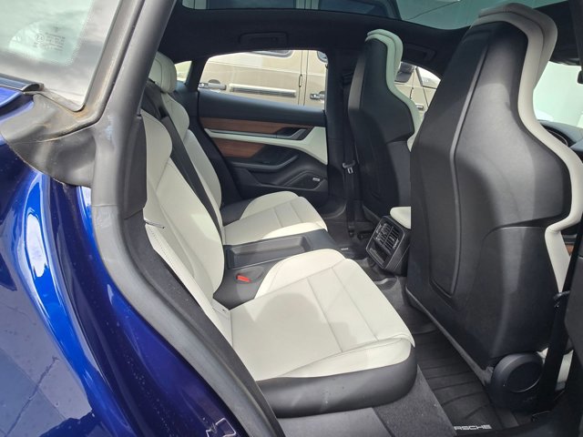 Used 2021 Porsche Taycan 4S image 14