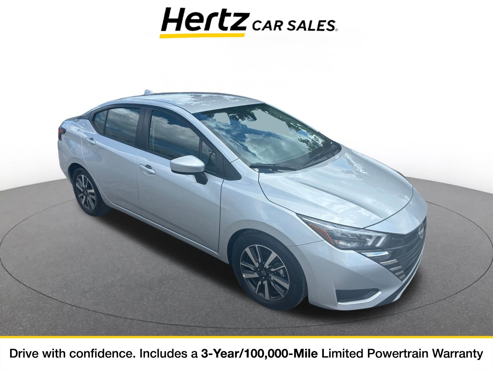 Used 2025 Nissan Versa SV FWD image 1