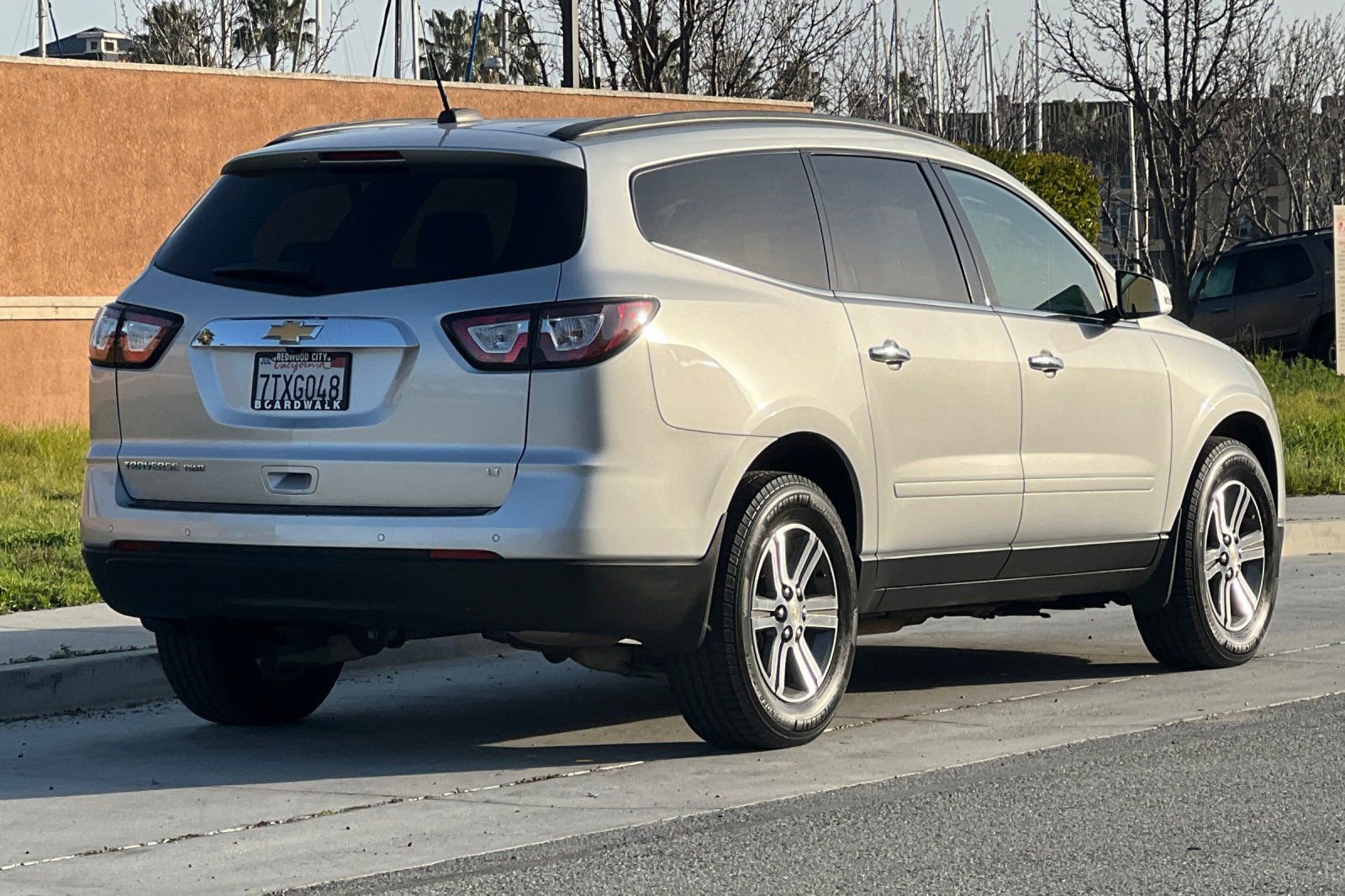 Used 2017 Chevrolet Traverse LT image 4