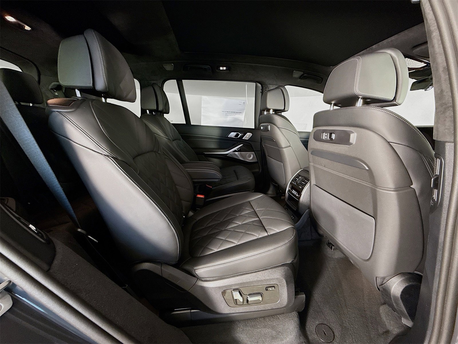 New 2026 BMW X7 xDrive40i w/ M Sport Package image 30