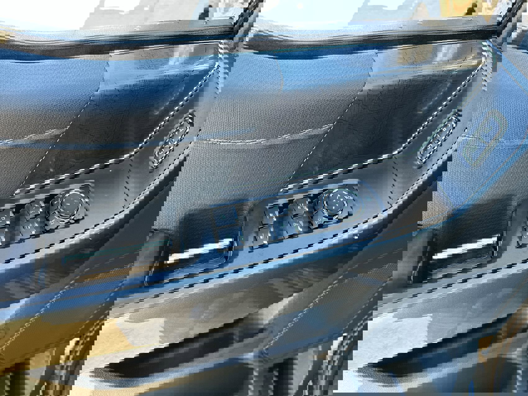 Used 2023 Ford F150 XLT w/ Equipment Group 302A High image 13