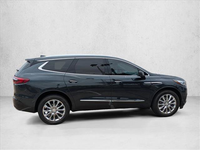 Used 2021 Buick Enclave Premium w/ Surround and Sites Package image 4